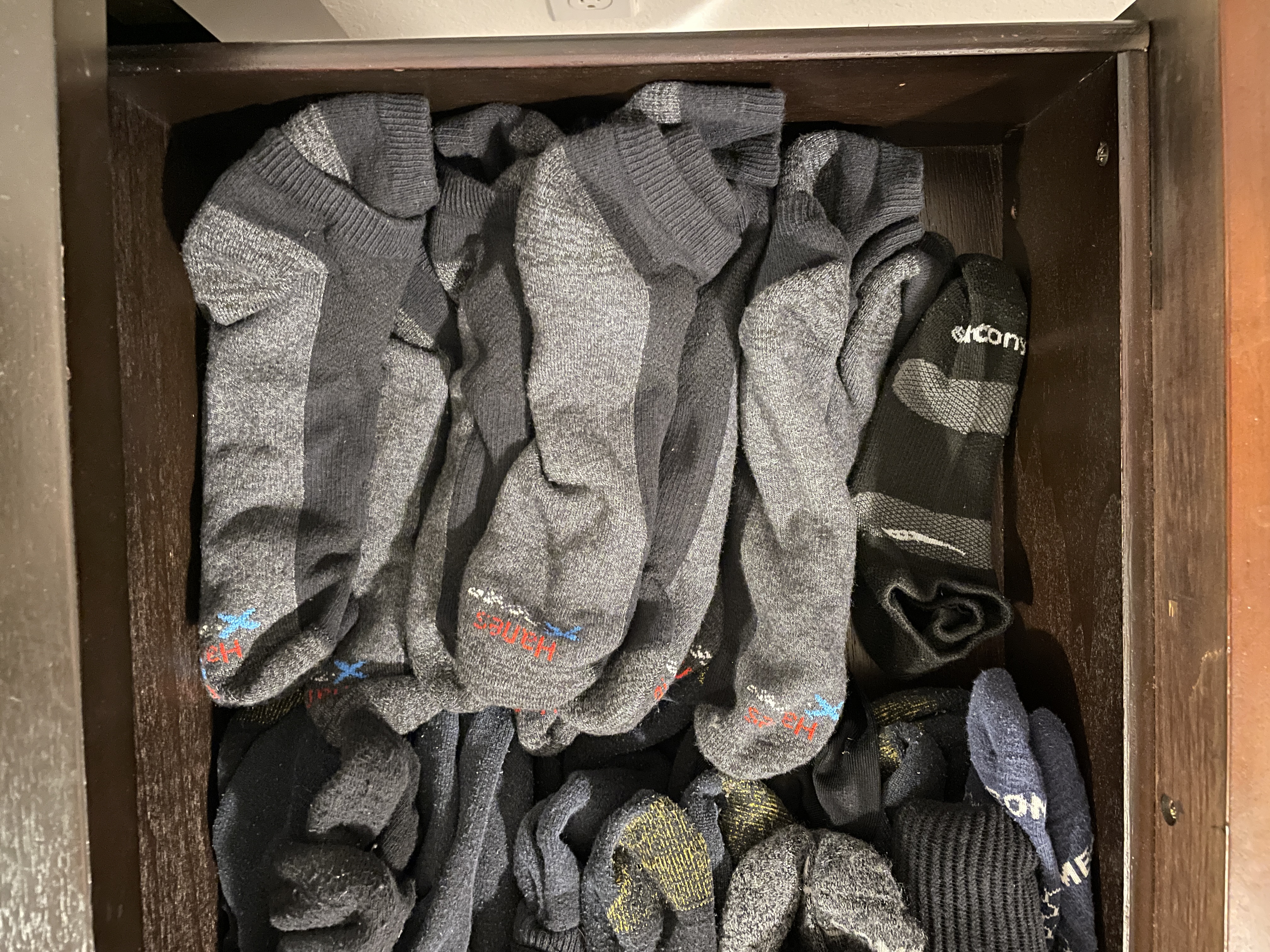 /images/sock-drawer.jpg