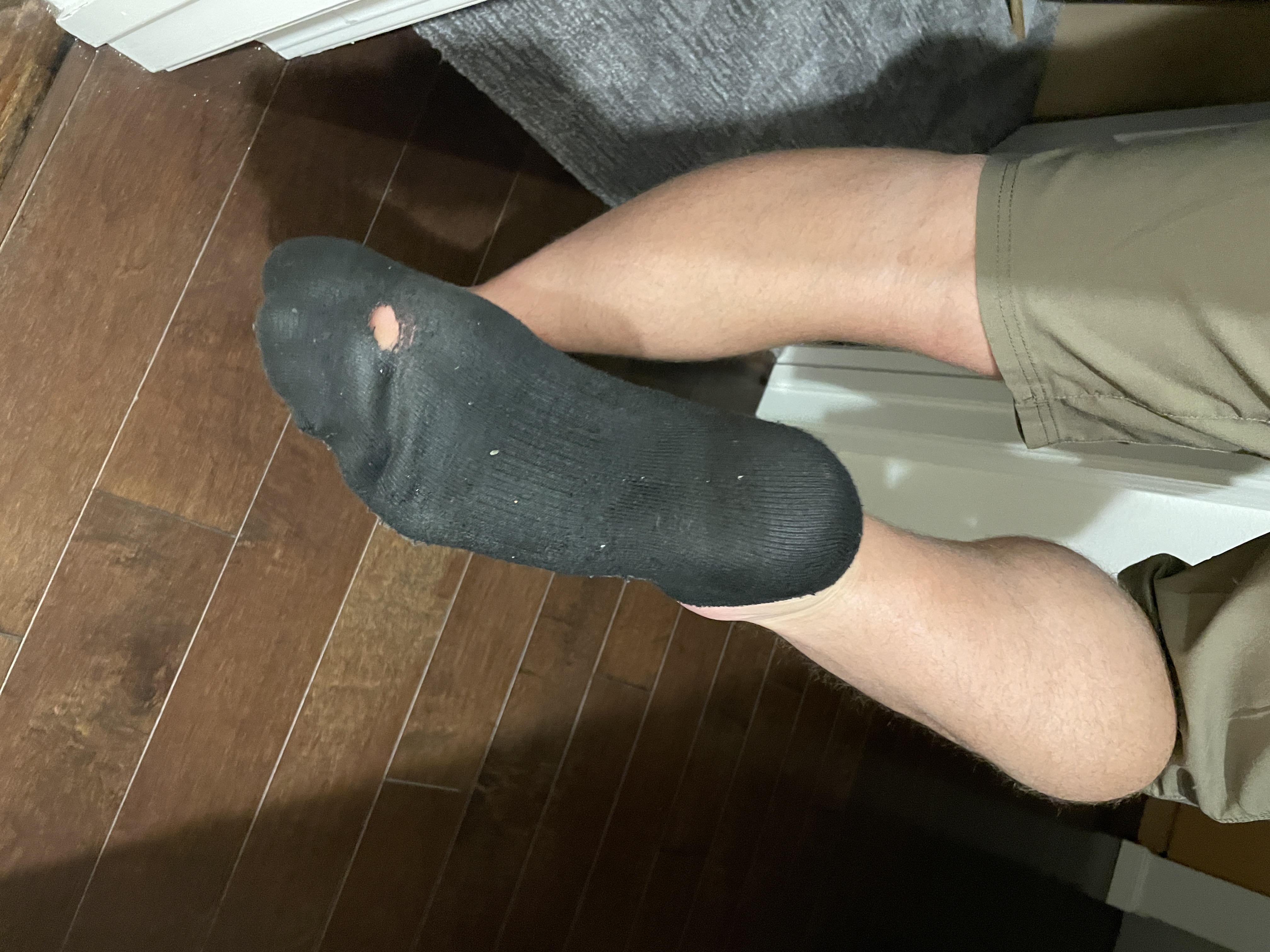 /images/sock-hole.jpg